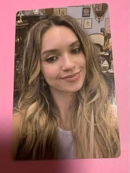 KATSEYE Daniela ダニエラ　特典　トレカ 61FVK+eR8uL._UF350,350_QL50_.jpg